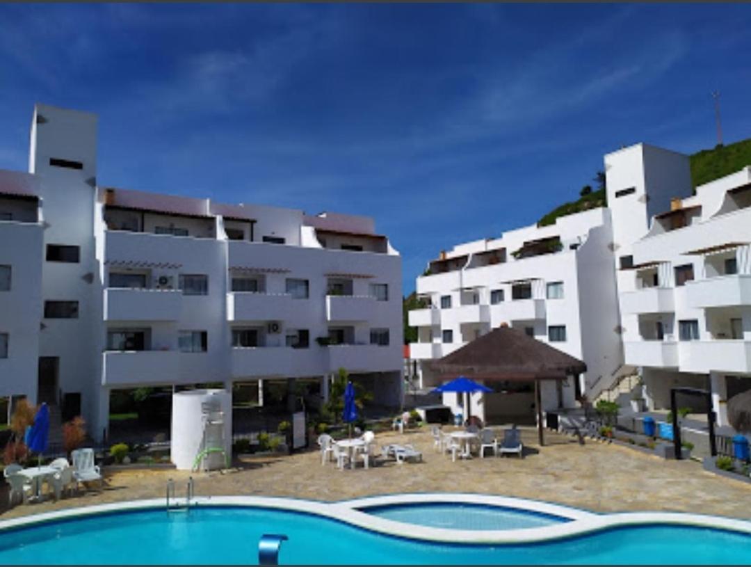 Apto Em Praia Grande - Rj *